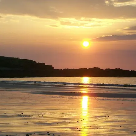 Like Walking Into A Fantastic Novel At Inishowen House Habitación en casa particular