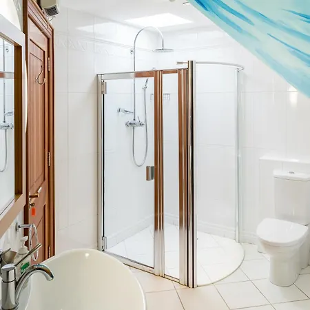 Like Walking Into A Fantastic Novel At Inishowen House Δωμάτια σε οικογενειακή κατοικία