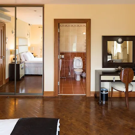 Δωμάτια σε οικογενειακή κατοικία Like Walking Into A Fantastic Novel At Inishowen House Rashenny