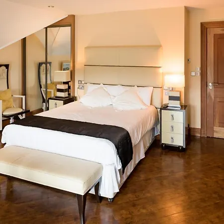 Like Walking Into A Fantastic Novel At Inishowen House Habitación en casa particular *