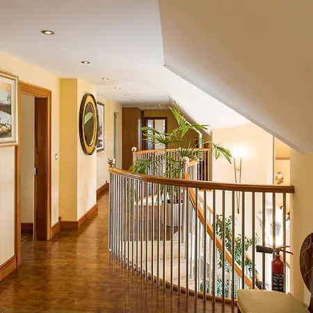 Like Walking Into A Fantastic Novel At Inishowen House Δωμάτια σε οικογενειακή κατοικία Rashenny