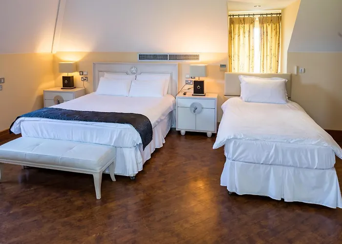 ホームステイ Like Walking Into A Fantastic Novel At Inishowen House *