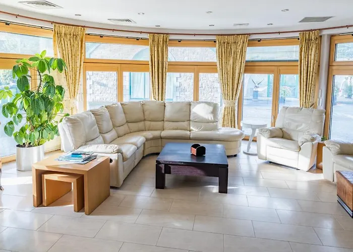 Like Walking Into A Fantastic Novel At Inishowen House * Rashenny